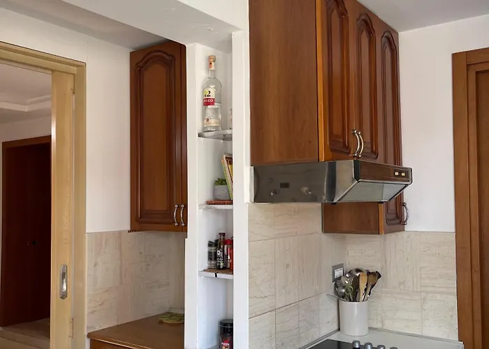 Chic Retreat - Stylish In Bllok, דירה