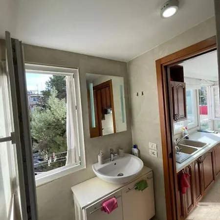 Chic Retreat - Stylish In Bllok, Apartament