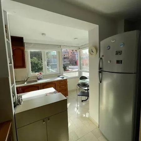 Chic Retreat - Stylish In Bllok,