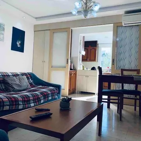 Chic Retreat - Stylish In Bllok, Apartament *