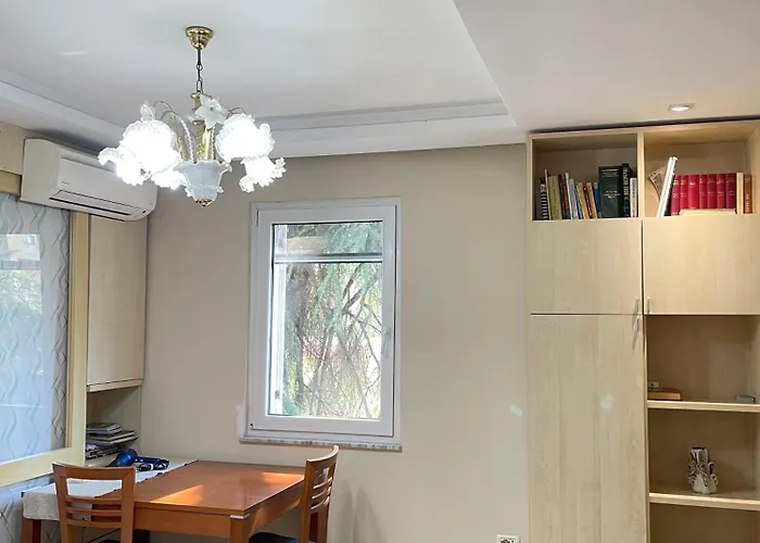 Chic Retreat - Stylish In Bllok, Apartamento *